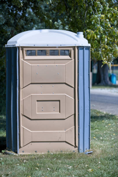 Affordable portable toilet rental in Morris, OK